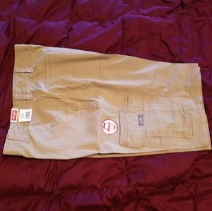 Men's Wrangler cargo shorts 34 tall